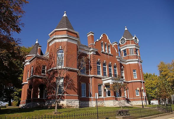 Fulton County Courthouse, Kentucky.